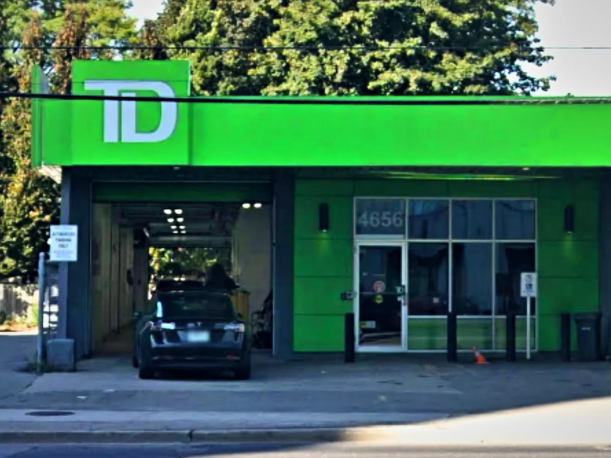 TD Insurance Auto Centre at 4656 Yonge Street